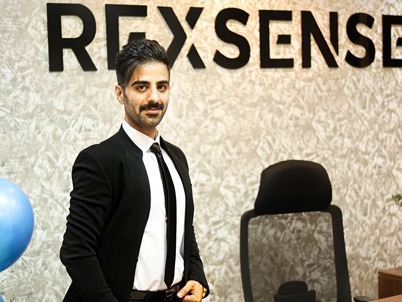 فروشگاه رکسنس (REXSENSE) مهندس محمدرضا اعتدالی اصفهان، خیابان فردوسی، مجتمع برق اصفهان، طبقه 1، واحد 18